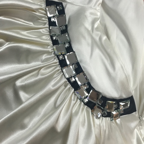 One shoulder mini dress with rhinestones - Picture 5 of 5